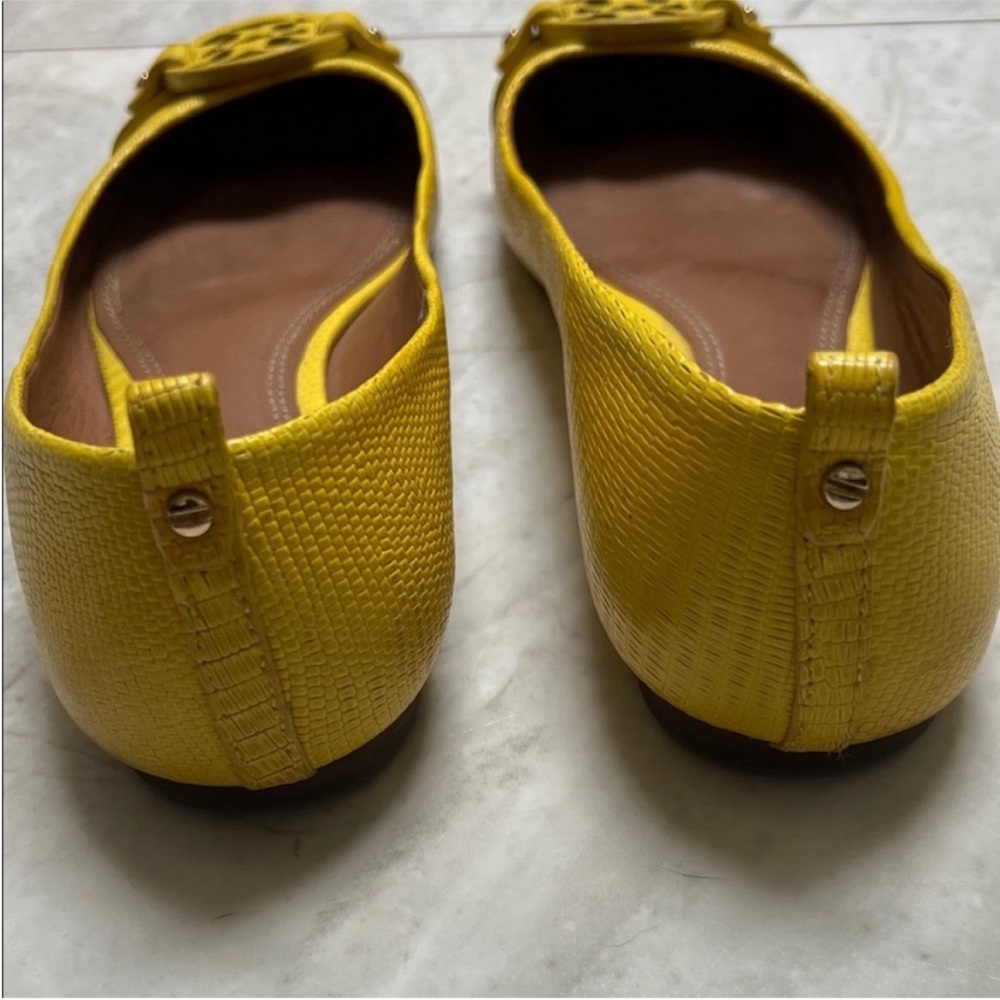 Tory Burch | Women’s Size 7.5 Mini Miller Reptile Mustard Yellow Ballet Flats - Picture 5 of 11